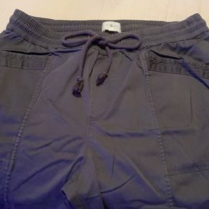 AnnTaylor - Size L - Grey straight leg pants - like new